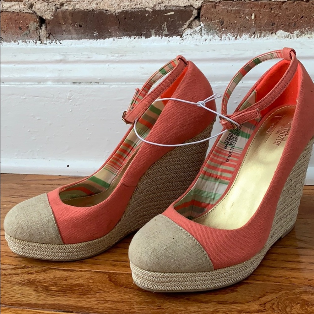 The Webster Miami at Target Espadrille NWT Size 7